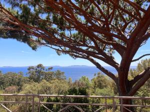 Li Maiou Beautiful sea view property, very quiet