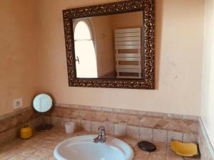 Villas Li Maiou Beautiful sea view property, very quiet : photos des chambres