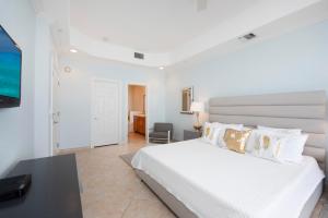 South Bay Beach Club #37 Penthouse - 3 Bedroom 3 Bathroom Unit - 4hvězdičkové hotely ve městě George Town