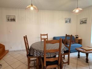 Maisons de vacances Maison oleronaise, confort pres plage et commerces - FR-1-778-41 : photos des chambres