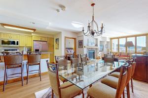 Torian Plum Creekside 516