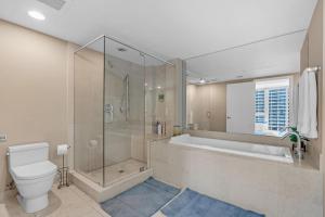 Moderne 2 bed 2 bath Residence