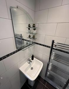 Cosy Stay, Principality Stadium