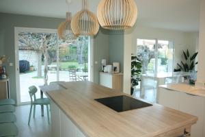 Villas Grande Villa avec Piscine, Petanque et Vue Mer pour 12 Personnes : photos des chambres