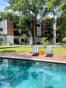 Perla Marina Beach Condo- Walk to Yoga, Spa & Food