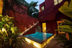 CASA EEB - 4BR Home Colonial Elegance Downtown Merida