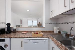 Los Hidalgos Seaview Pool and relax