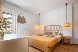 Akasha living by the sea