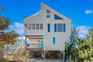 Feelin' Nauti 866 - Waves