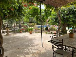 Villas Grande Villa avec Piscine, Petanque et Vue Mer pour 12 Personnes : photos des chambres