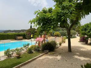 Villas Grande Villa avec Piscine, Petanque et Vue Mer pour 12 Personnes : photos des chambres