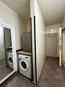 Maxi studio & private parking included