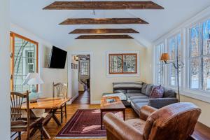 Historic Charm Located On the River - Rustic Chic