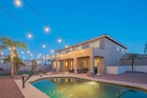 Family Fun Retreat Mesa AZ w Pool - Globe