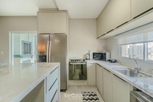 Apto 3 Suites a 600m da praia em Porto Belo PDP904