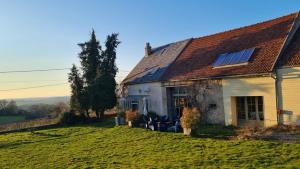 Maisons de vacances Les Roussis : Maison 7 Chambres