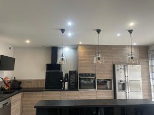 Villas Villa entiere piscine jacuzzi venelles : photos des chambres