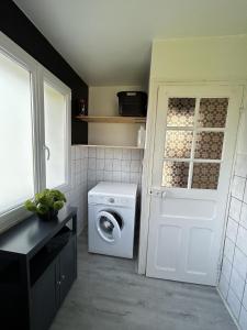 Maisons de vacances Maison de Charme avec Jardin, a 5 min de la mer : photos des chambres