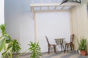 Optimum Stay Self Catering Accommodation - Twin Room 2 Single Beds