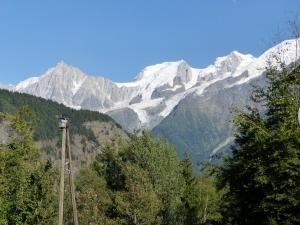Les Vardasses - Chalet typique avec jardin et vue sur les montagnes