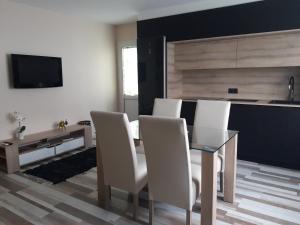 Besbello Suites - Apartamento