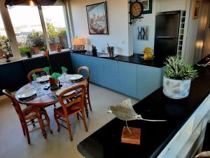 B&B / Chambres d'hotes 360 degres sur la rochelle chambre d hote : photos des chambres