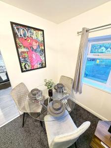 Watford Stay Comfortable Home Near Town Centre and Transport