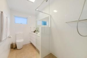 Sandpiper - Steps to Beach - BBQ - Courtyard