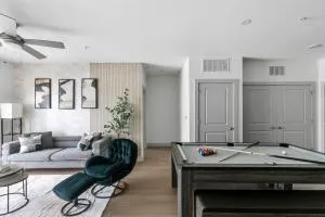 Urban Elegance 3BR Condo Experience 06 - Mountain Brook