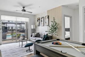 Urban Elegance 3BR Condo Experience 06