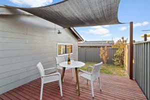 Wine Country Cottage