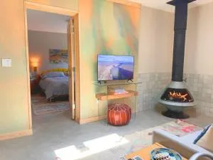 Dreamy, Airy 2bd - Senja Suite - Cerrillos