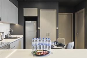Luxury 1-Bedroom, High-Floor, Skyline Views