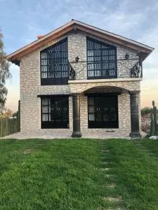 Cabaña en Peña de Bernal - 贝纳尔