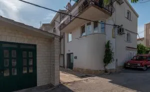 Apartments by the sea Seget Vranjica, Trogir - 23880 - Vranjča