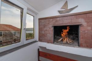 Apartments by the sea Seget Vranjica, Trogir - 23880