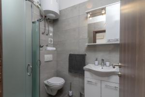 Apartments by the sea Seget Vranjica, Trogir - 23880