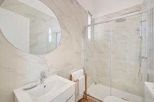 Ocean Balcony Penthouses, by TimeCooler