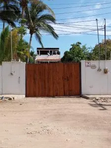 OCEAN FRONT HOUSE LOS AYALA MEXICO upper floor - Monteón