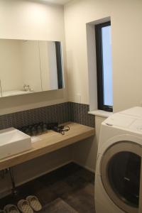 XQC398 7 mins walk to Asakusa Temple, new house, fully equipped