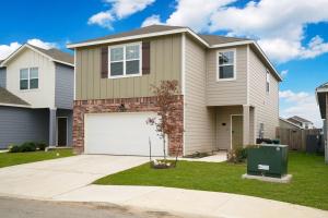 Rare Find Sleeps 13 Family Fun