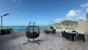 Panoramic Ocean View Flat-St Maarten - Little Bay