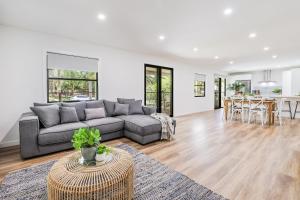 Ocean Haze - Prime Beachfront Getaway