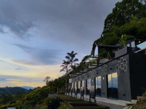 San Gabriel Via Termales Santa Rosa