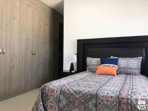 Departamento con alberca, a 4 cuadras de playa - L8