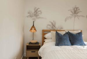 Chic Surf Lodge with Hot Tub & Ocean Views