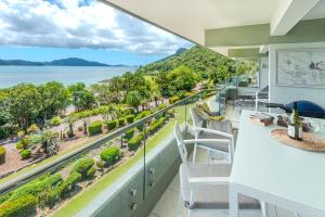Lagoon Beachfront Lodge 202 on Hamilton Island by HamoRent
