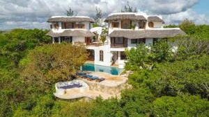 Fig House - Takaungu