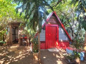 Ratanakiri Homestay & Jungle Trek