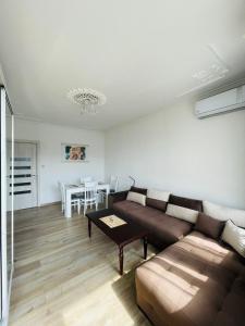 Просторен апартамент